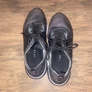 Fabletics Running Shoe!